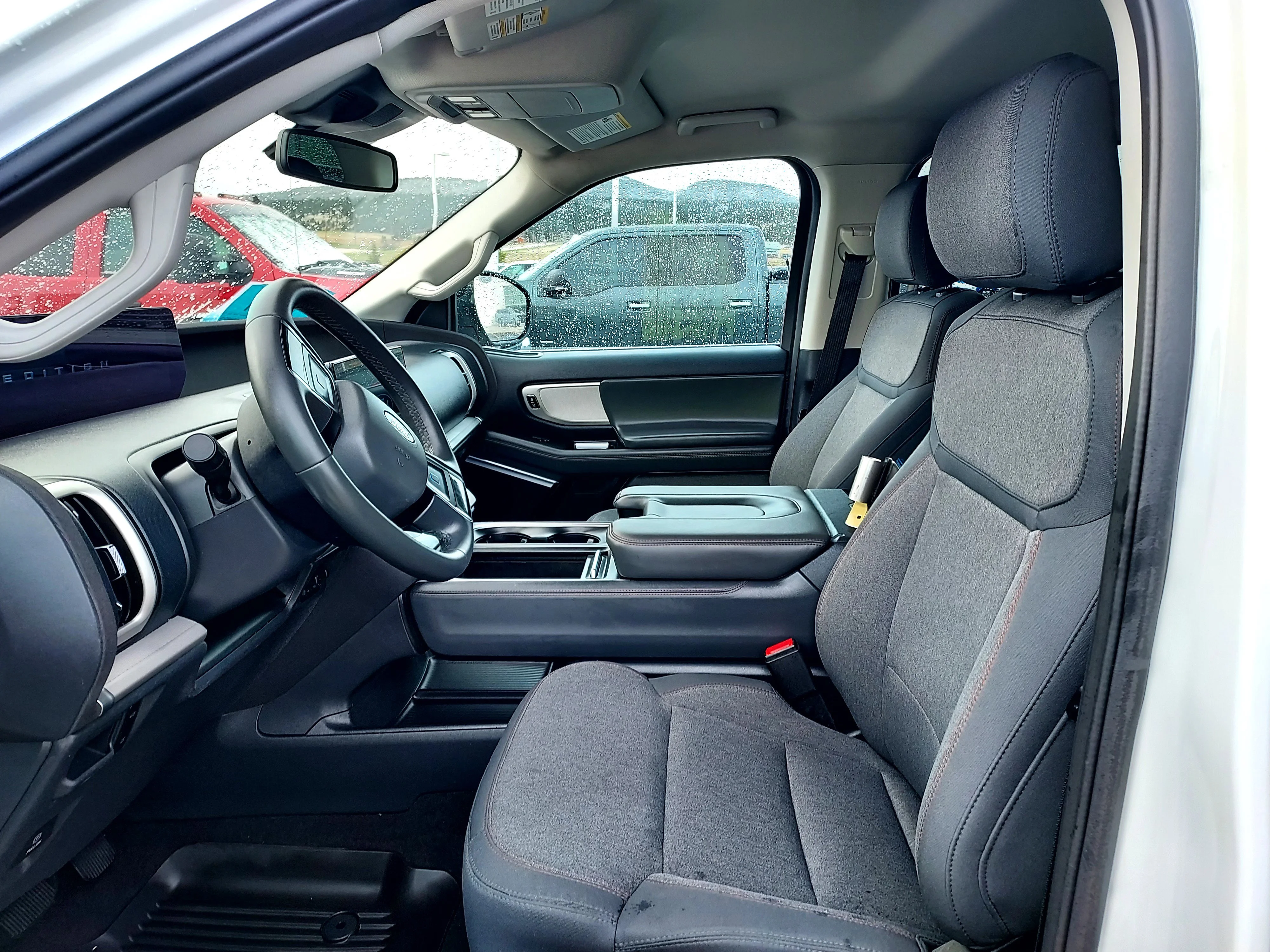 Used 2025 White Ford Active image 15