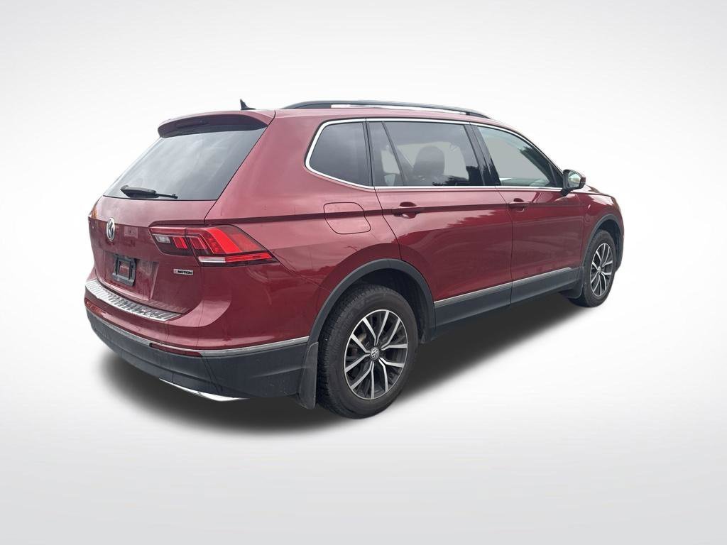 Used 2021 Red Volkswagen 2.0T SE image 5