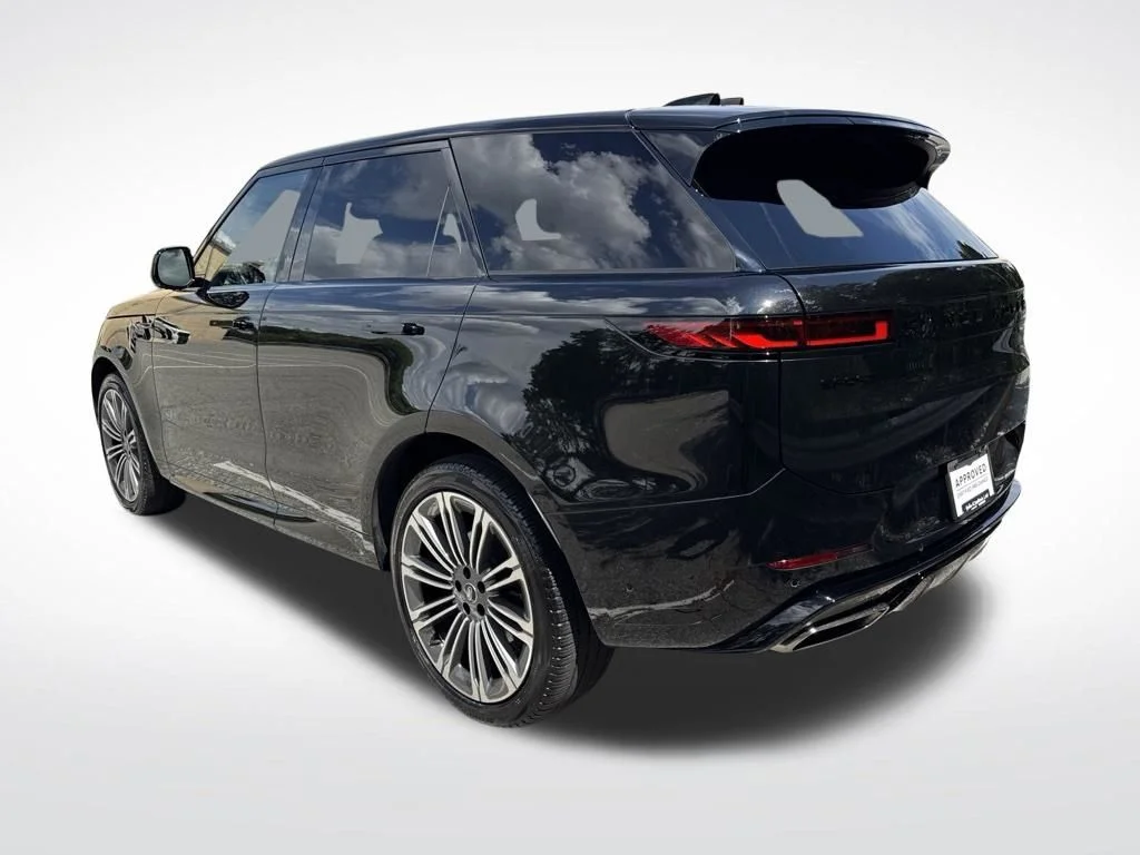 Certified Used 2024 Black Land Rover Dynamic SE image 7