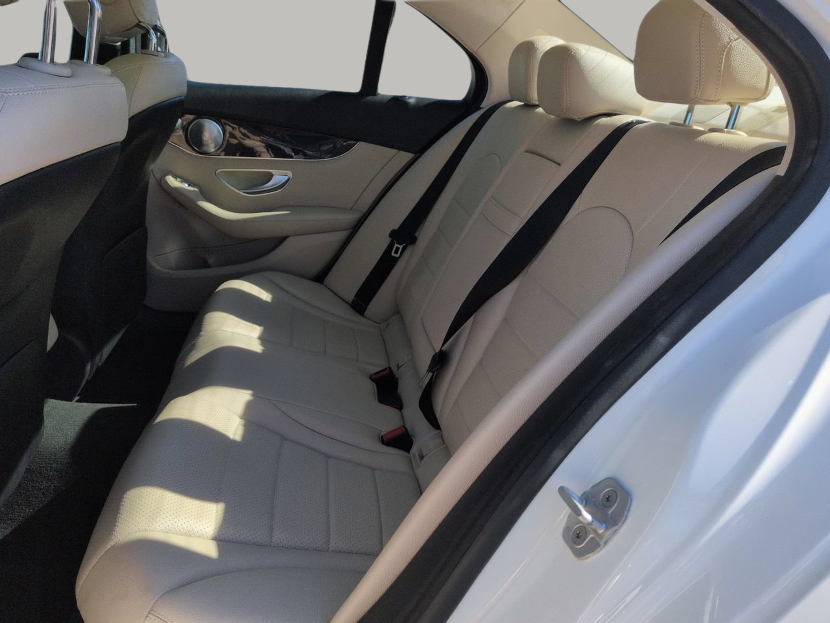 Used 2015 Polar White Mercedes-Benz C 300 image 18