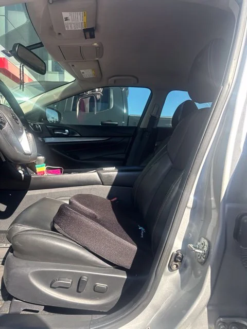 Used 2017 Silver Nissan 3.5 SV image 6