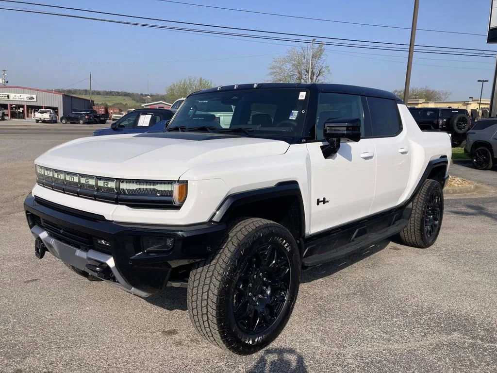 New 2026 Interstellar White GMC 2X image 8