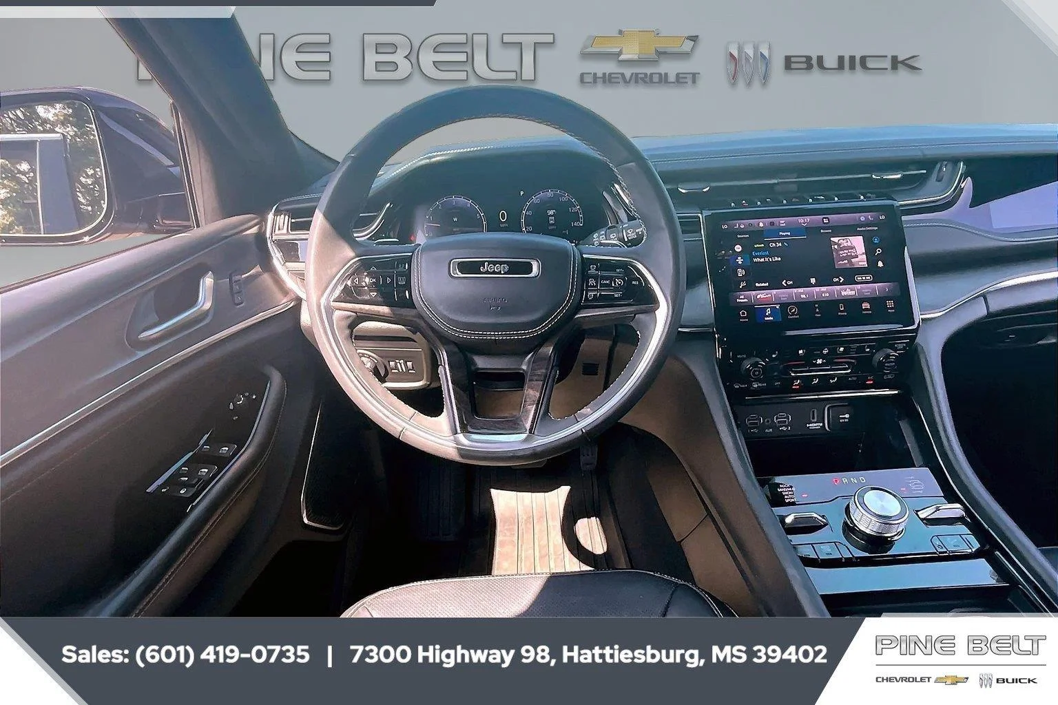 Used 2023 Baltic Gray Metallic Clearcoat Jeep Overland image 5