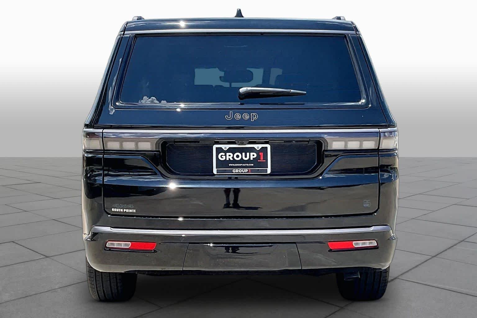 New 2026 High Gloss Black Exterior Paint Jeep 85th Anniversary image 4