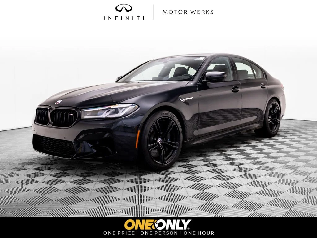 2022 BMW M5 -'s photo