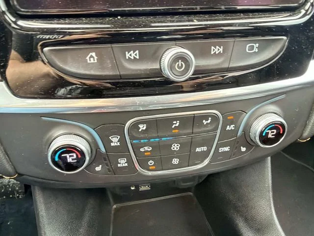 Used 2020 Gray Chevrolet 3LT image 24