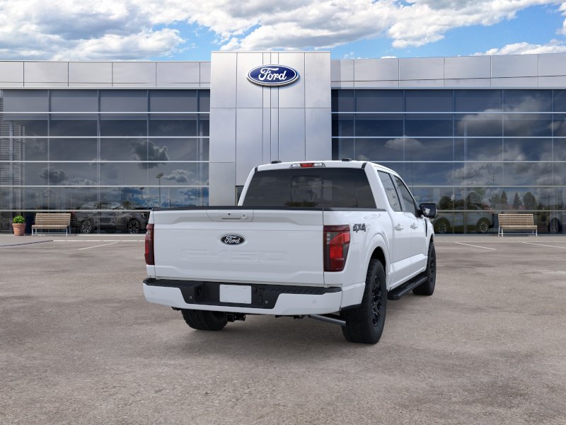 New 2026 Oxford White Ford XLT image 8