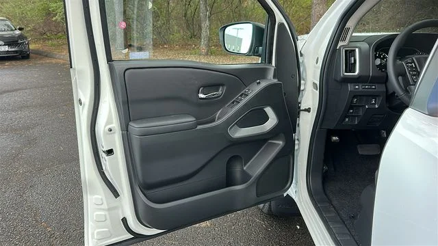 New 2026 White Nissan SV image 8