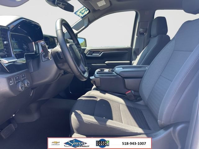 Used 2023 SUMMIT WHITE Chevrolet LT image 10