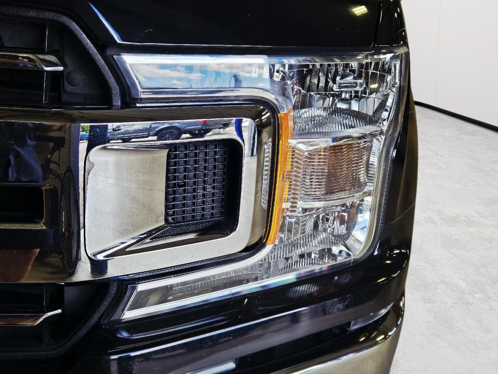 Used 2019 Agate Black Ford XLT image 15