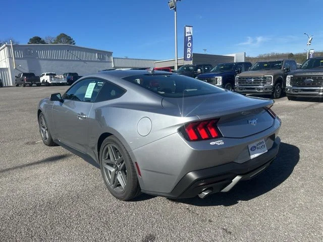 2026 Ford Mustang EcoBoost Premium Fastback - Photo 5