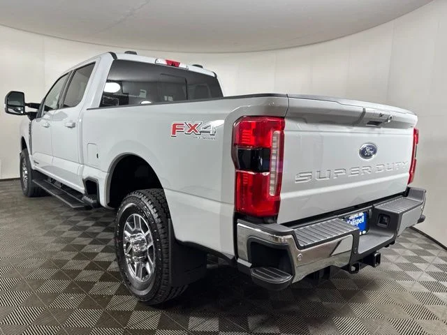 New 2026 Avalanche Ford Lariat image 6