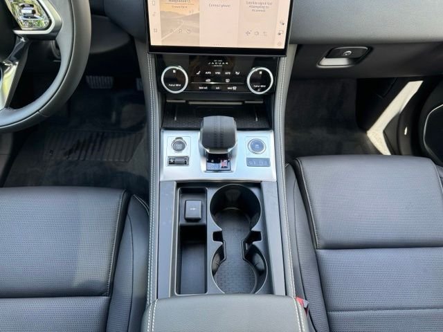 New 2026 Santorini Black Jaguar P250 R-Dynamic S image 28