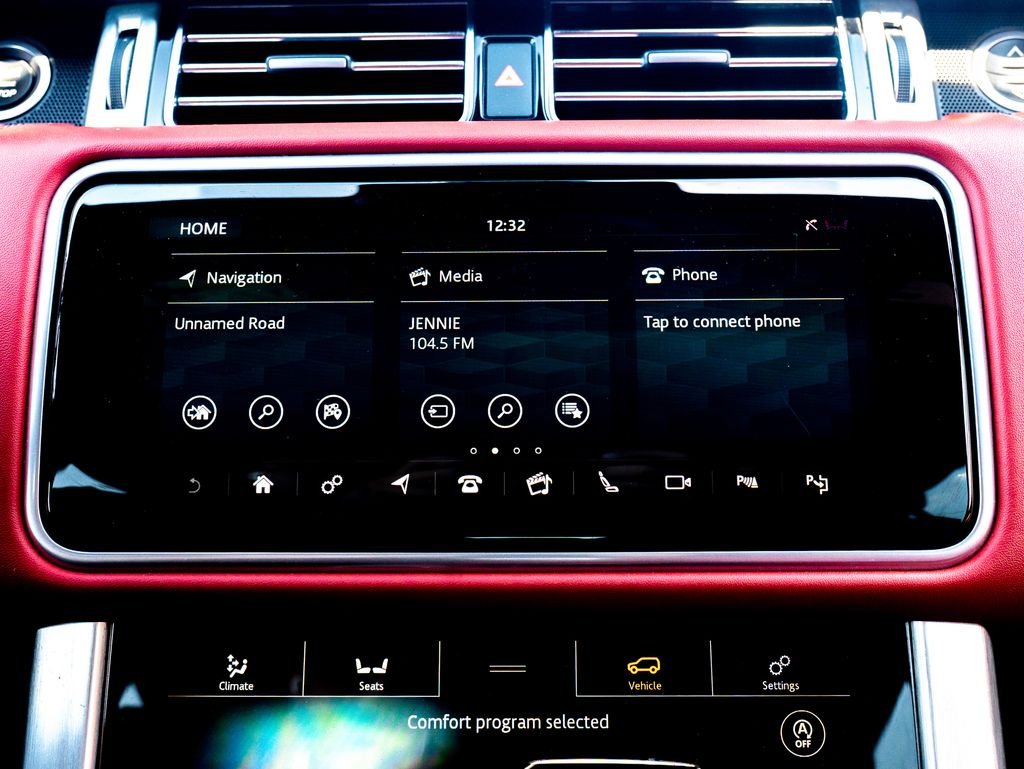 Used 2021 Gray Land Rover Autobiography image 23