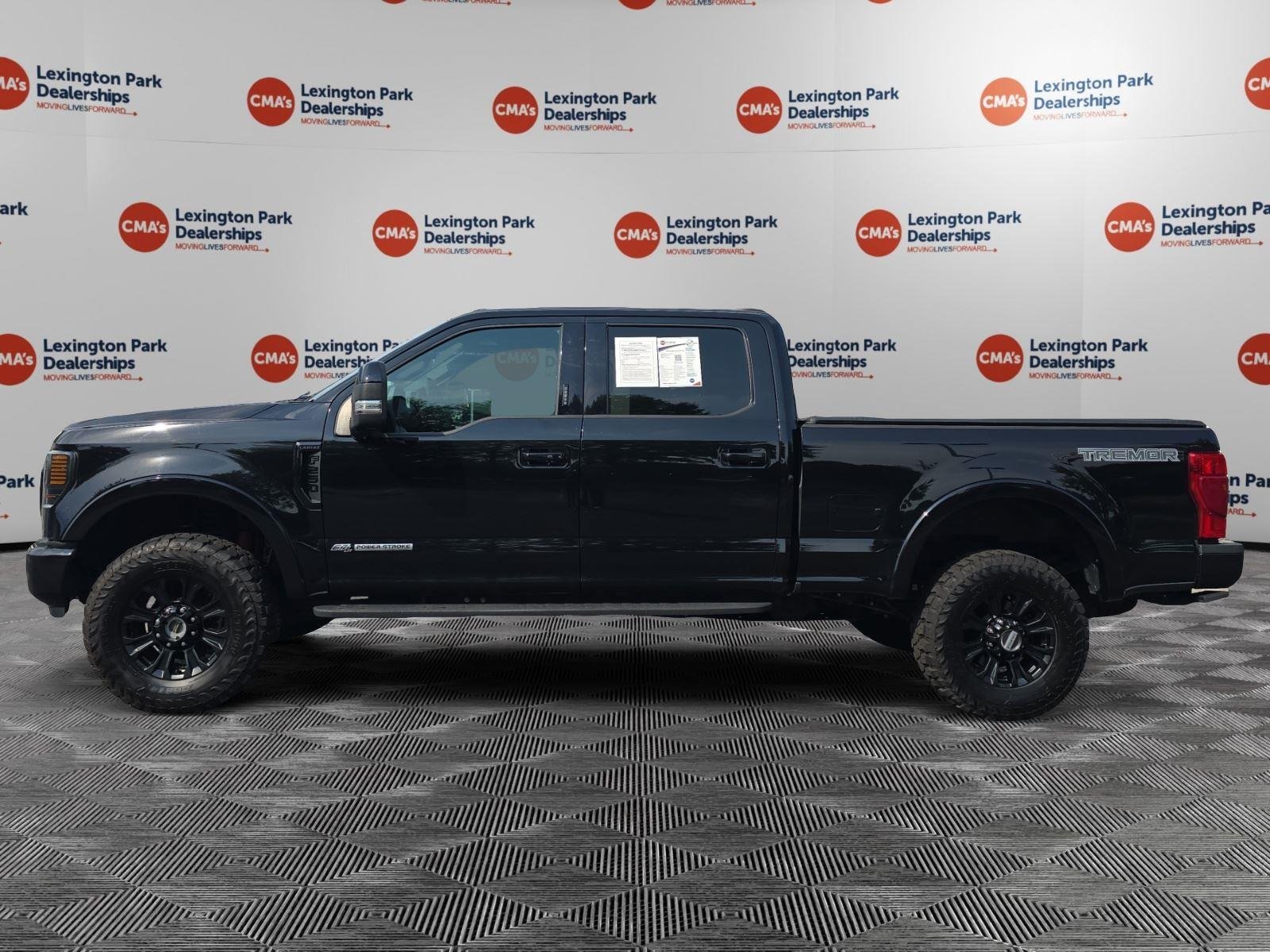 Used 2022 Agate Black Ford Lariat image 4