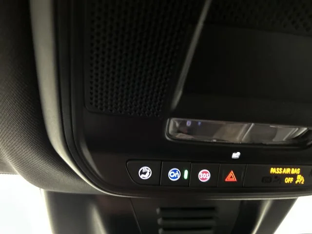 2026 Chevrolet Equinox EV RS - Photo 13