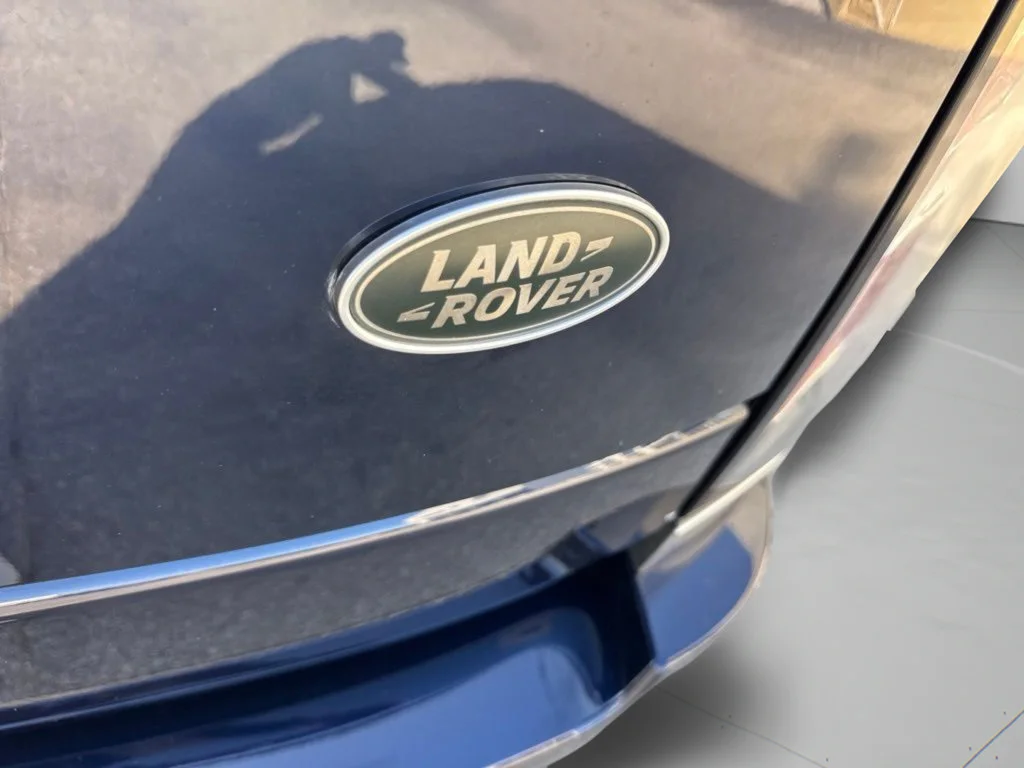 Used 2022 Santorini Black Metallic Land Rover Westminster image 29