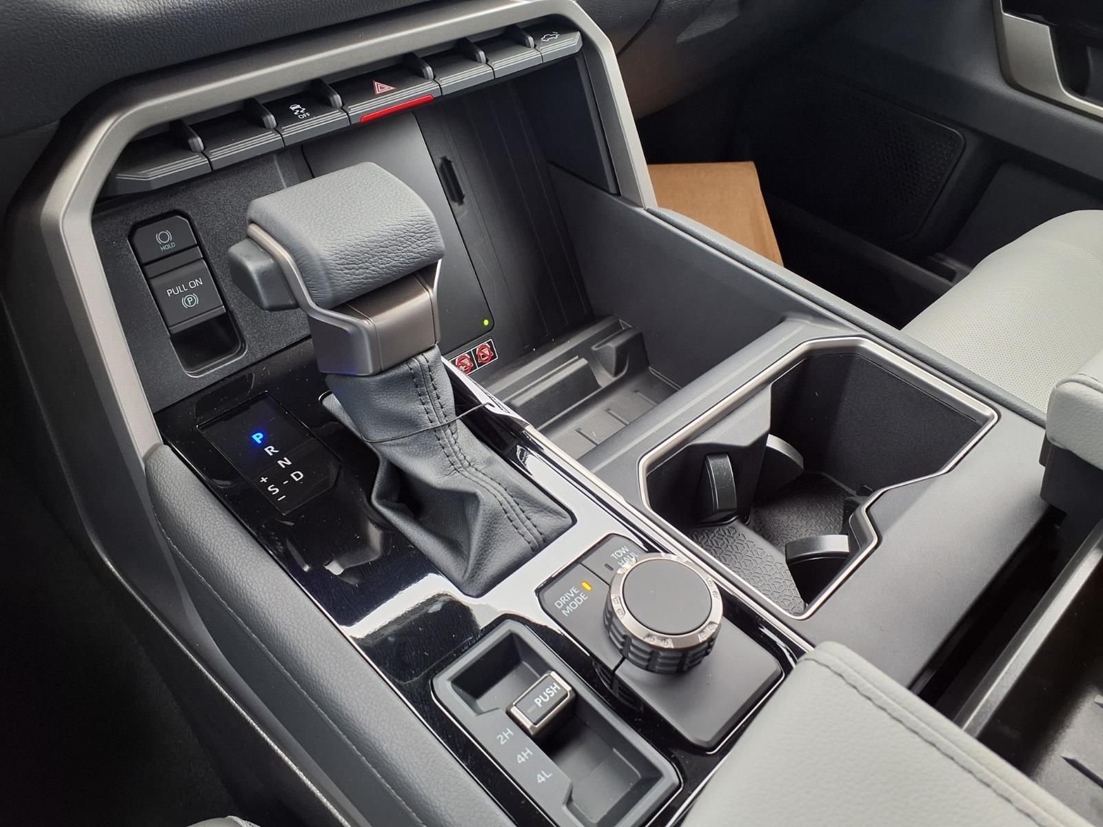 2026 Toyota Tundra Limited - Photo 15