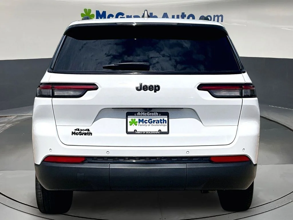 Certified Used 2023 White Jeep Altitude image 6