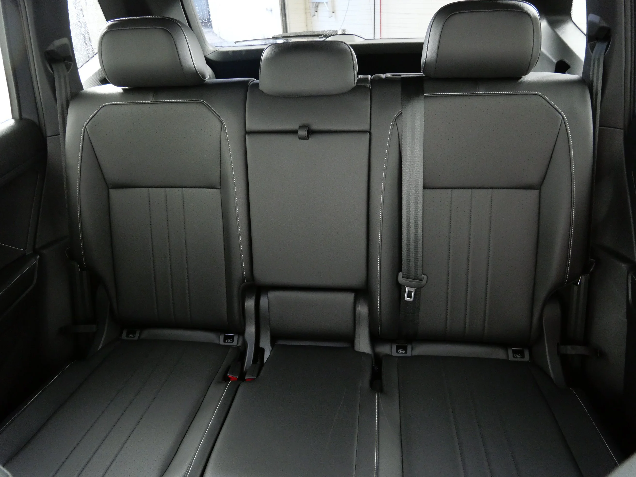 Certified Used 2024 Gray Volkswagen SE R-Line Black image 13