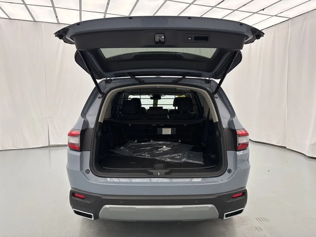 New 2026 Sonic Gray Pearl Honda EX-L image 9