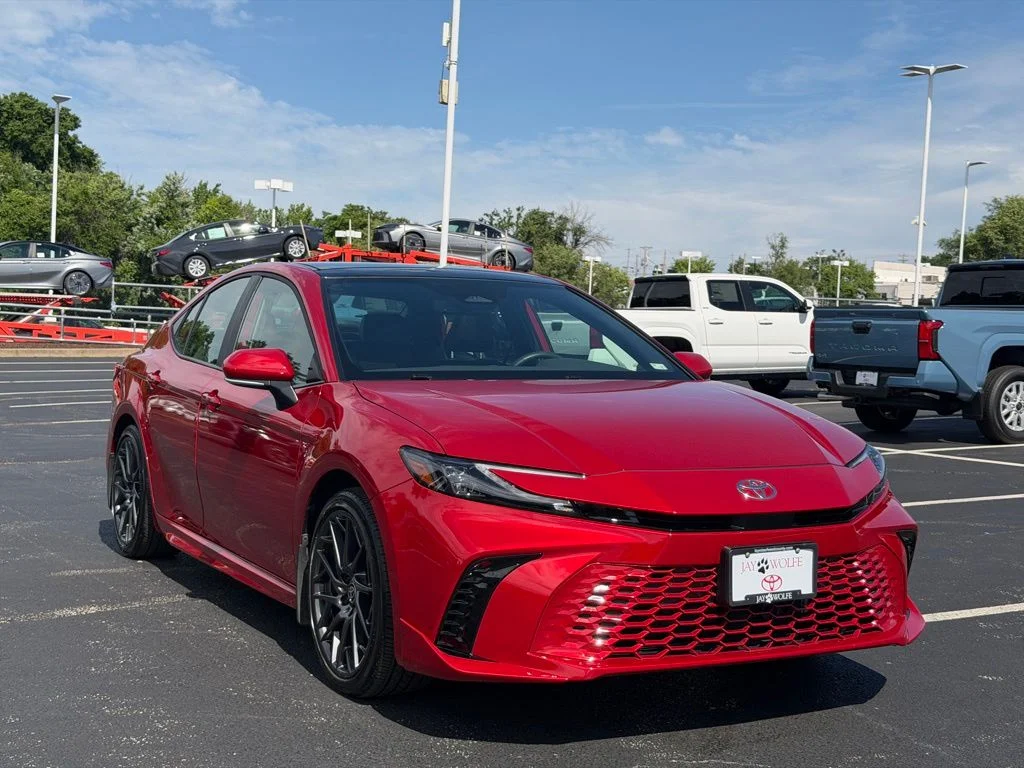 2025 Toyota Camry XSE AWD Hybrid's photo