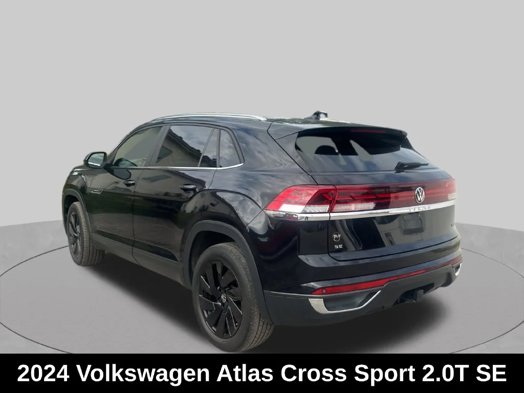 Used 2024 Deep Black Volkswagen 2.0T SE w/Technology image 3