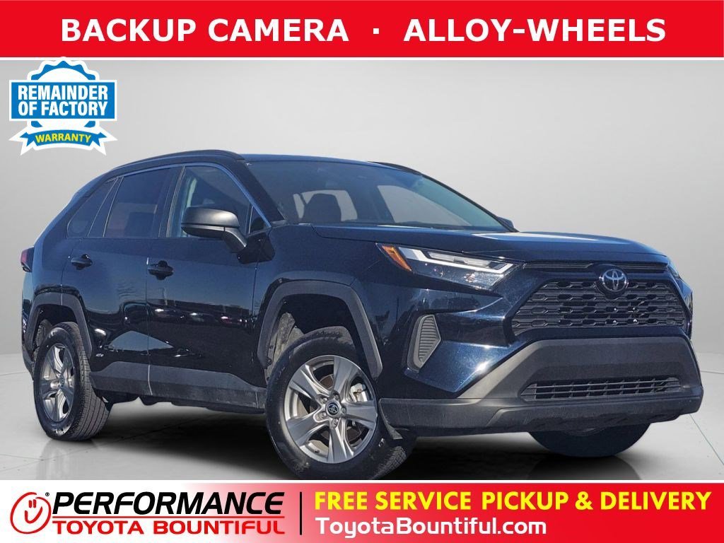 2025 Toyota RAV4 LE