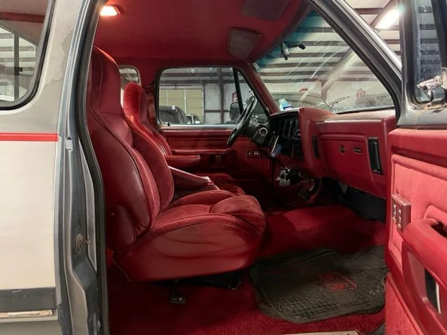 Used 1993 Gray Dodge Base image 11