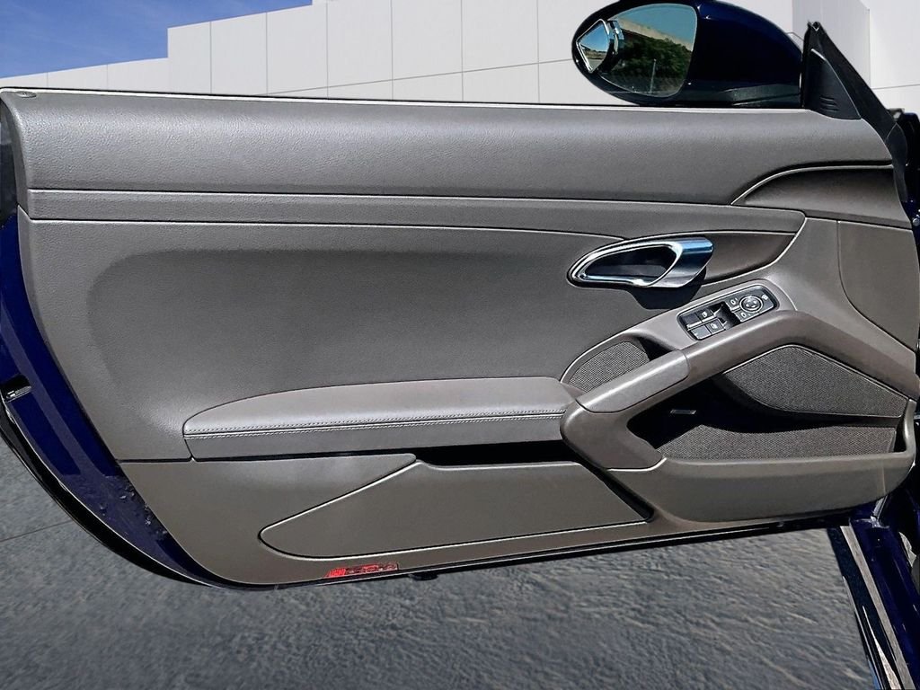 Used 2022 Blue Porsche S image 19