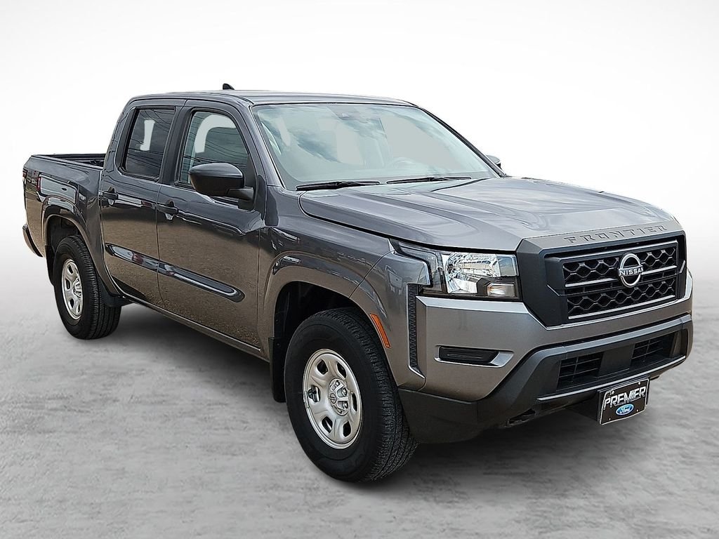 2022 Nissan Frontier S