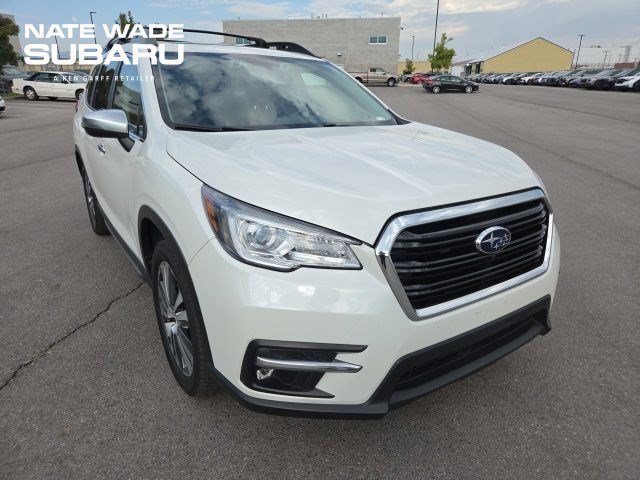 Used 2022 Crystal White Pearl Subaru Touring image 1