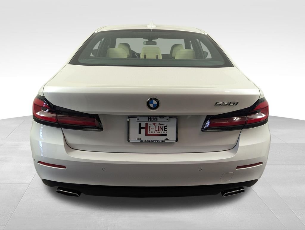 2023 BMW 5 Series 530i - Photo 21