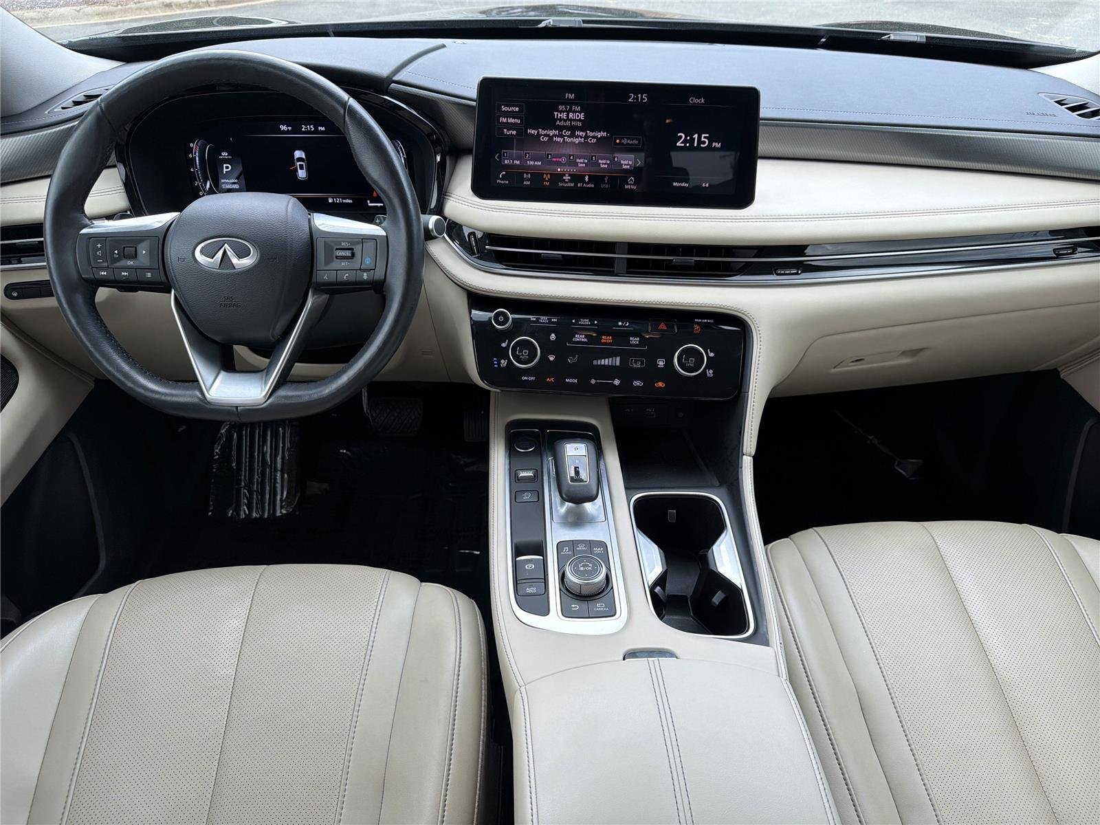 Used 2024 Mineral Black INFINITI LUXE image 2