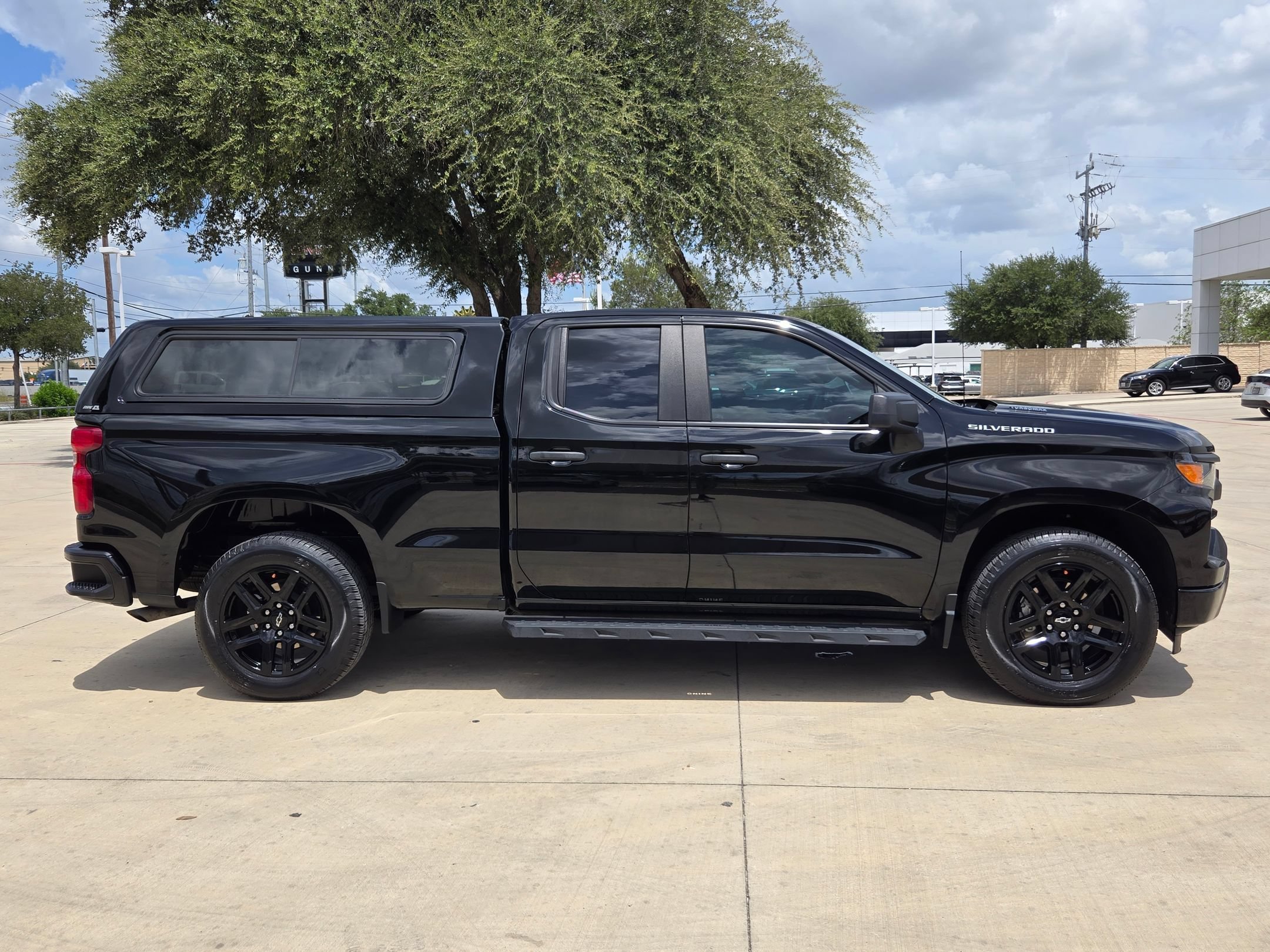 Used 2025 Black Chevrolet Custom image 8