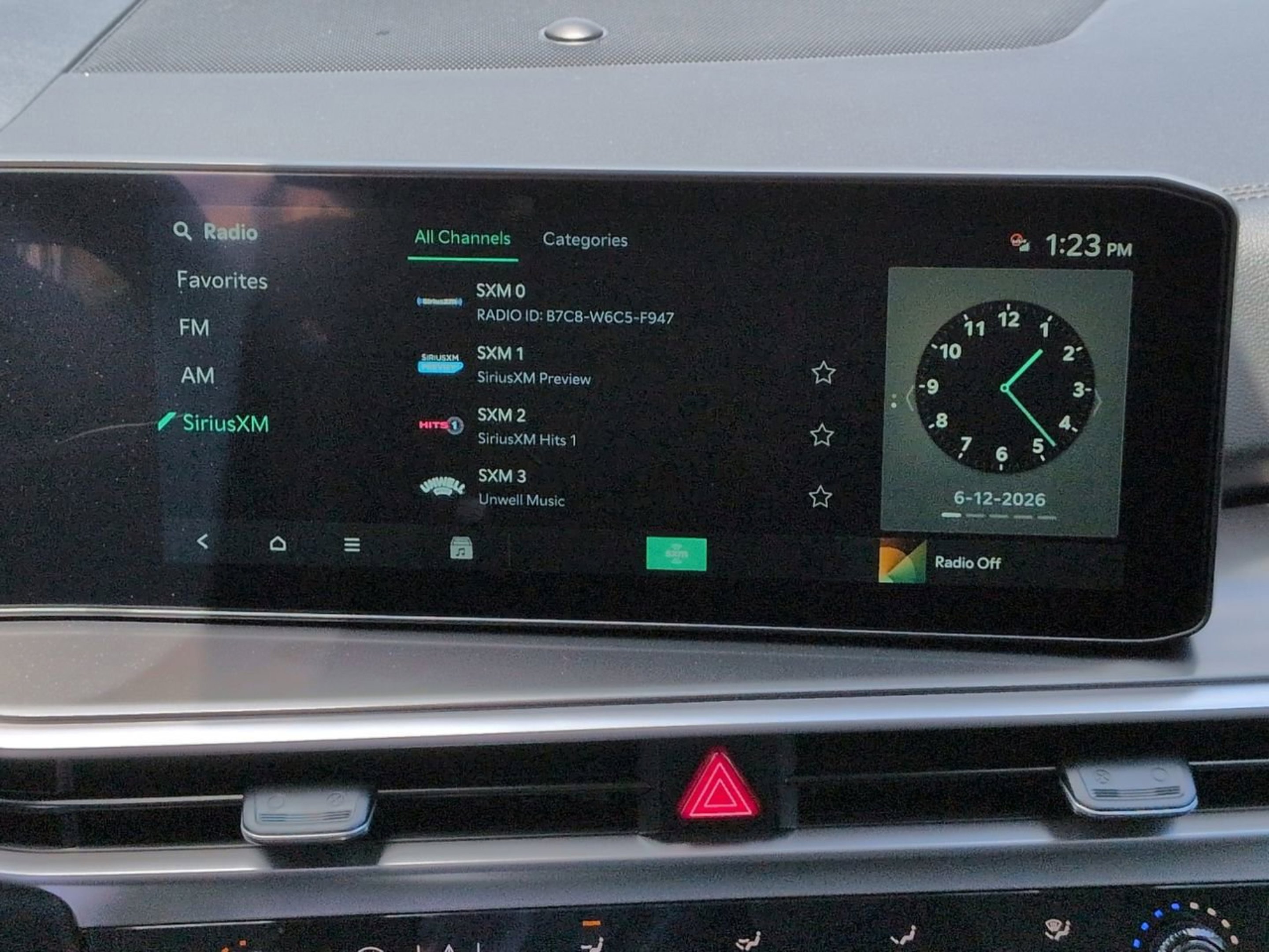 New 2026 Glacial White Pearl Kia LX image 11