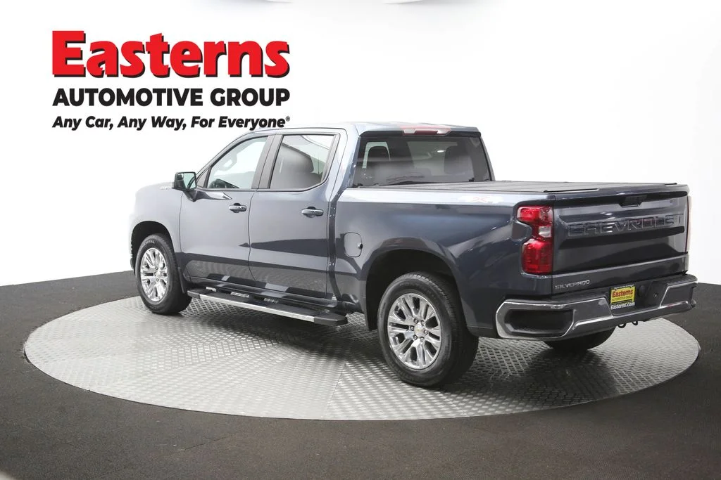 Used 2020 Gray Chevrolet LT image 62