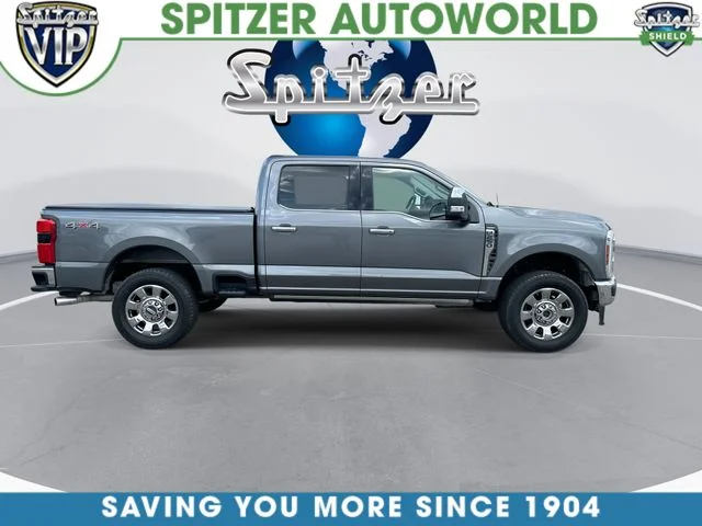 Used 2024 Gray Ford Lariat image 10