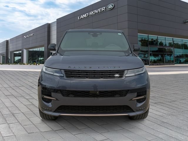 Used 2024 Gray Land Rover Dynamic SE image 8