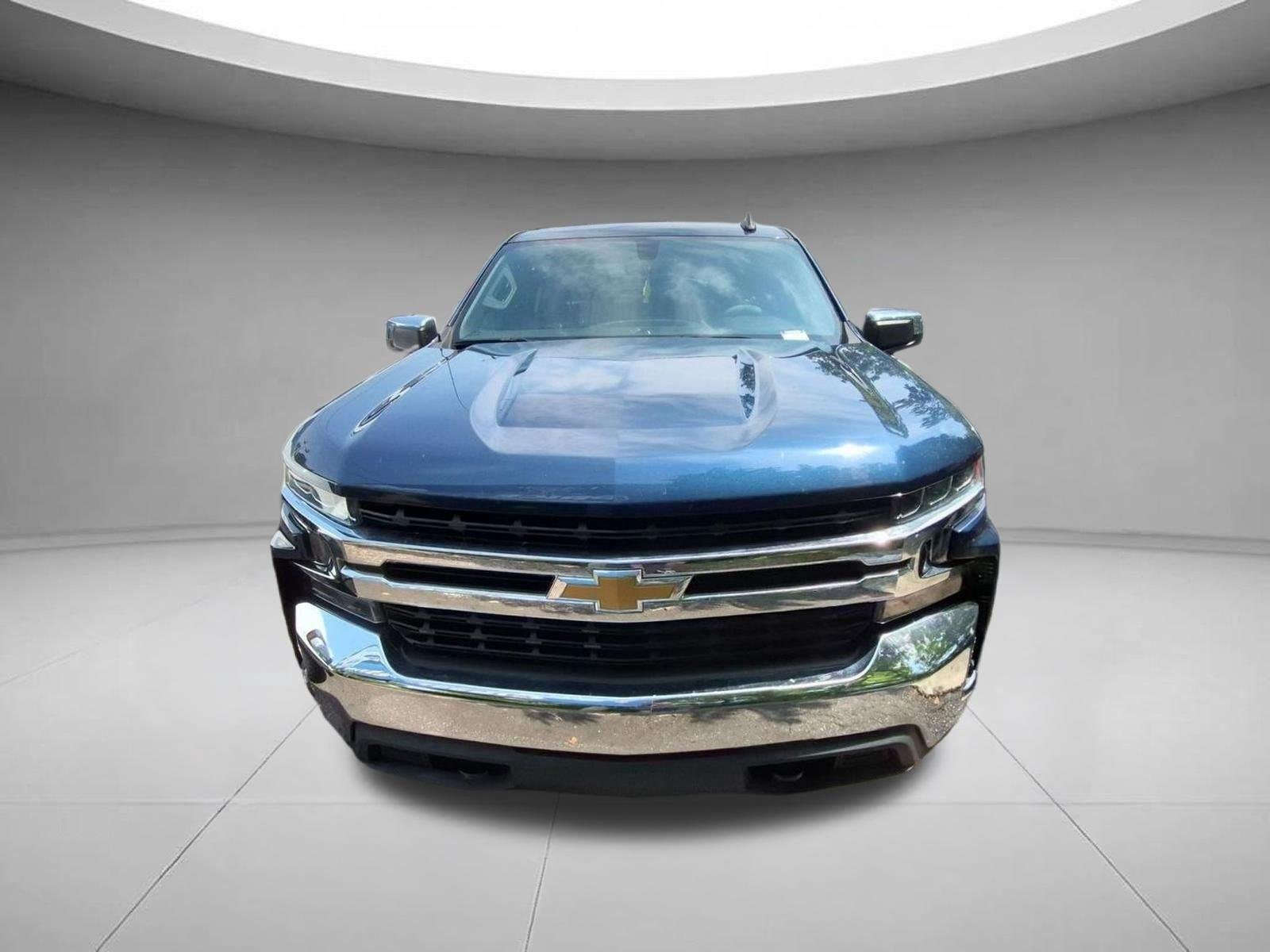 Used 2021 Northsky Blue Metallic Chevrolet LT image 2