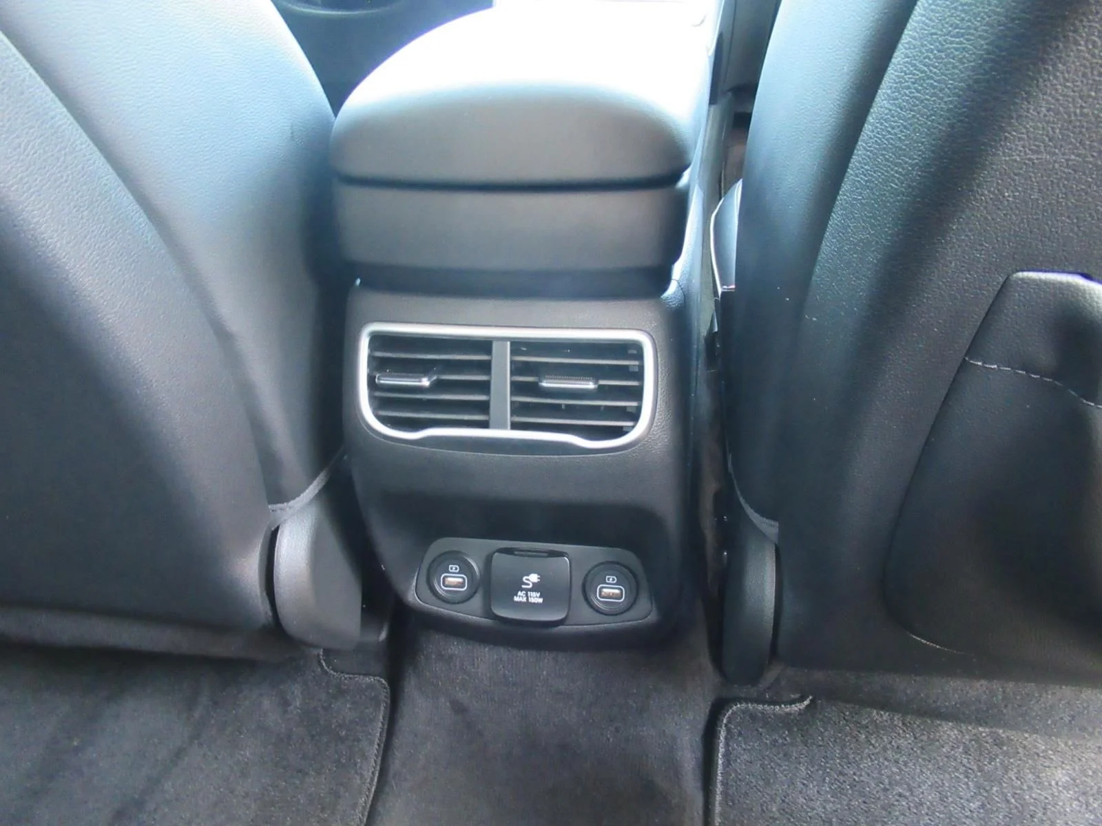 Used 2023 Red Hyundai Limited image 32