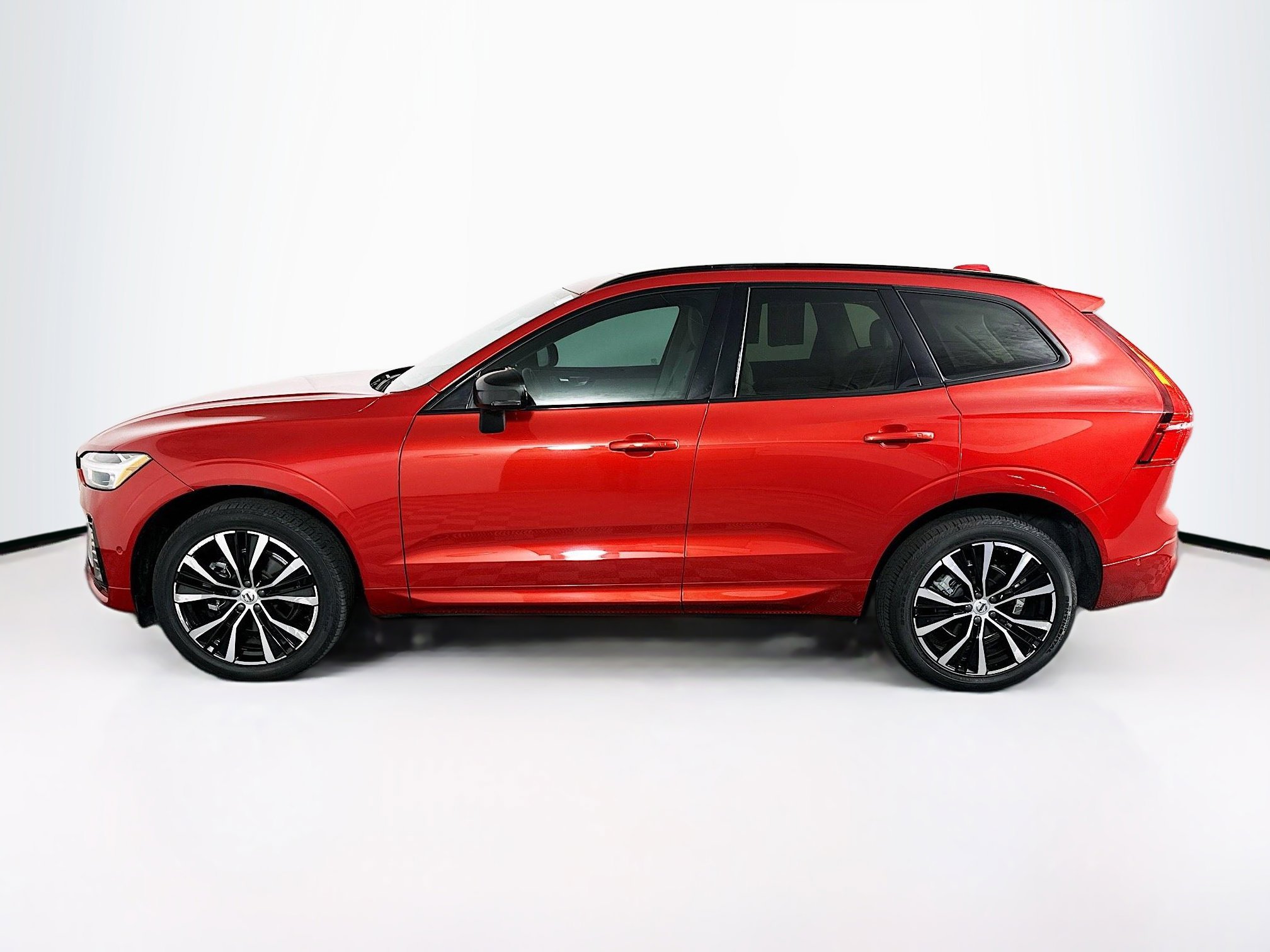 2023 Volvo XC60 thumbnail 8