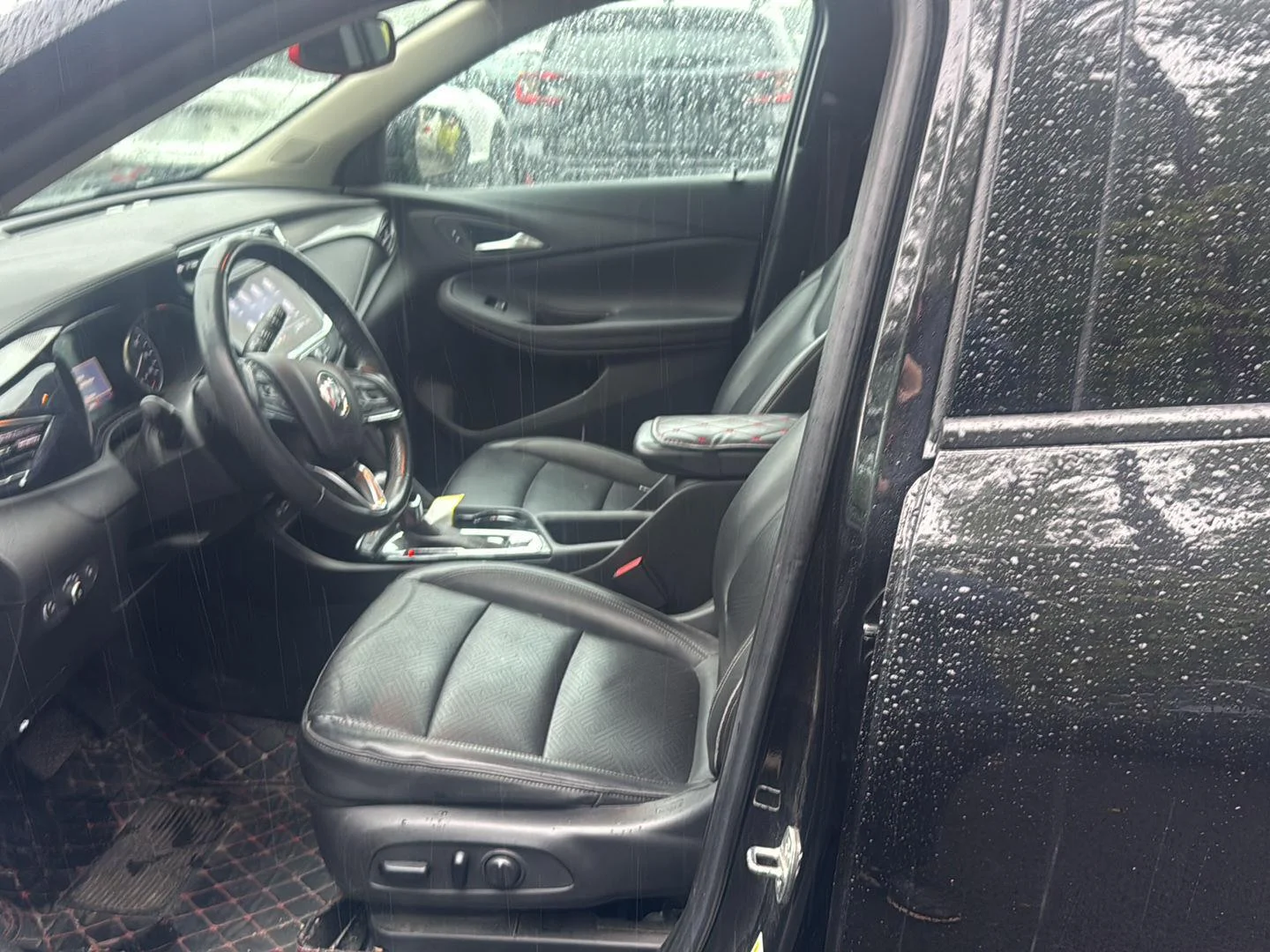 Used 2022 Ebony Twilight Metallic Buick Essence image 10
