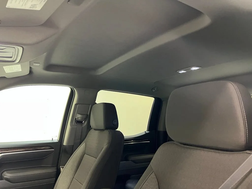 New 2026 Summit White GMC Elevation image 15