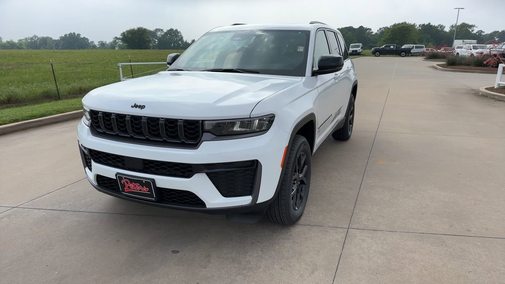 New 2026 Bright White Clearcoat Jeep Laredo Altitude image 4