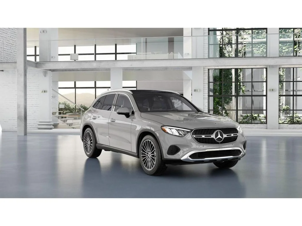 New 2027 White Mercedes-Benz GLC 300 image 42