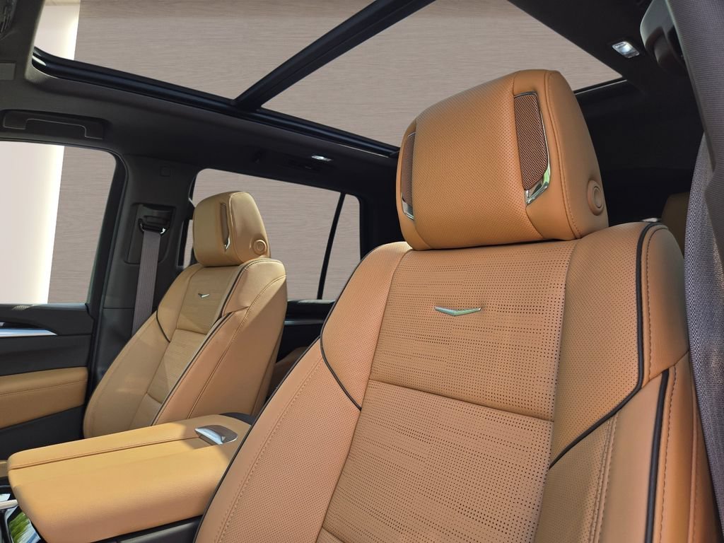2026 Cadillac Escalade Luxury - Photo 29