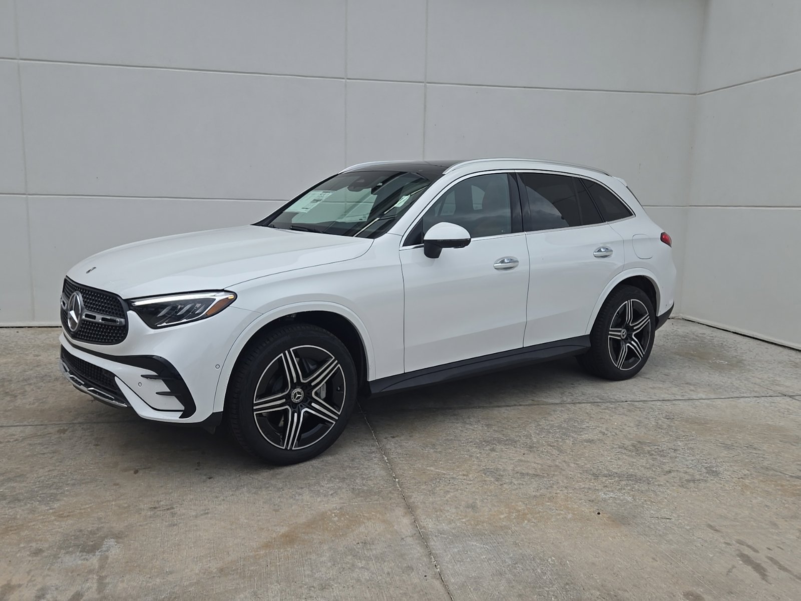 2027 Mercedes-Benz GLC