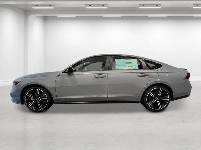 New 2026 Urban Gray Pearl Honda Sport image 2