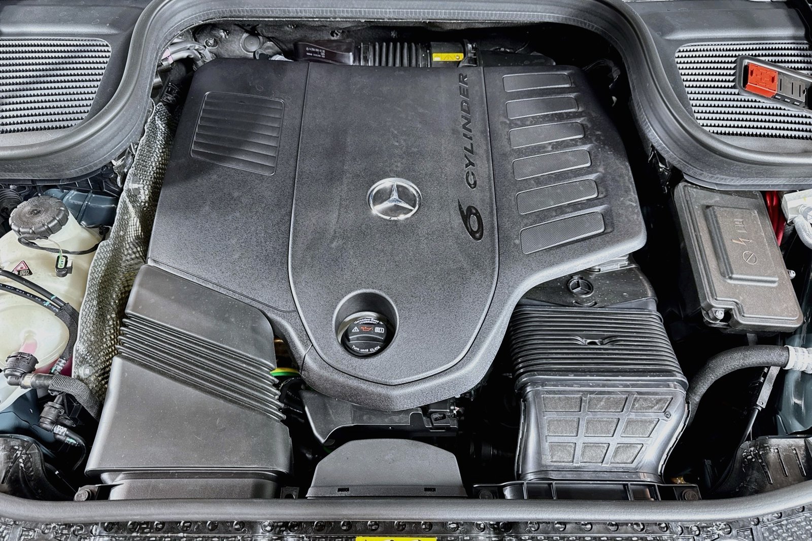 New 2027 Dark Petrol Mercedes-Benz GLE 450 image 28